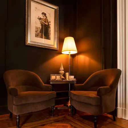 't Kasteel&'t Koetshuys Bed & Breakfast Veurne